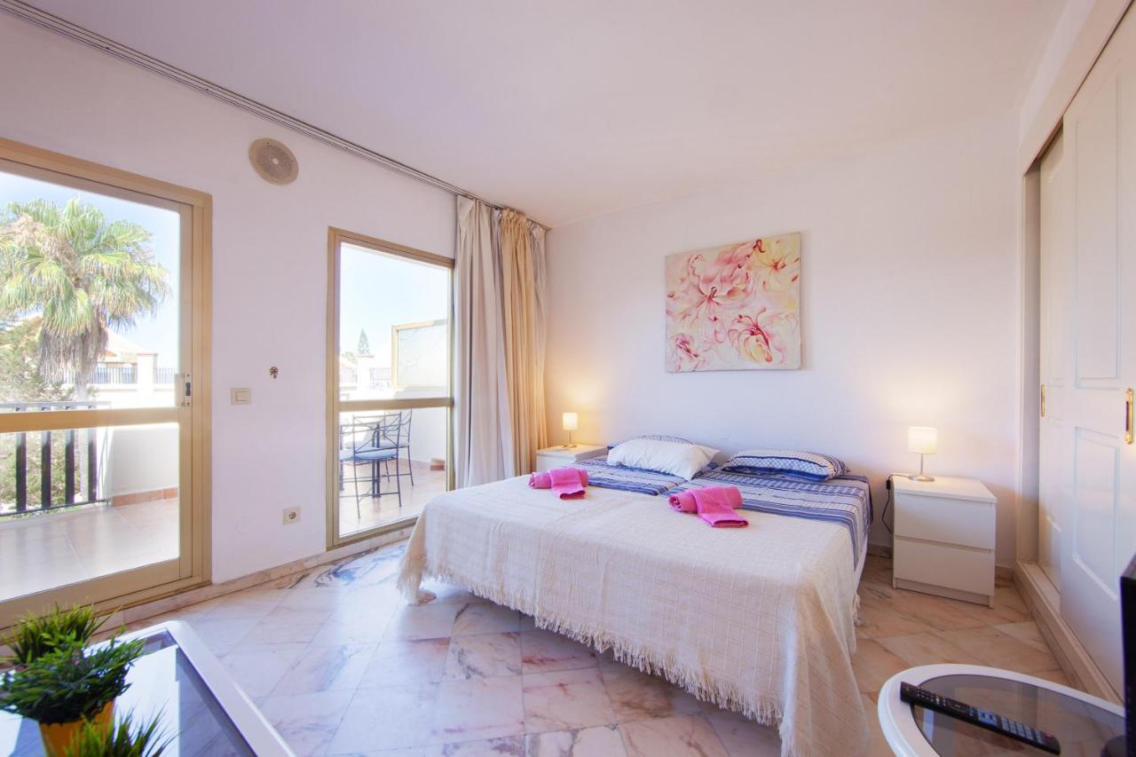 Romana Playa Studio Elviria Marbella Kültér fotó